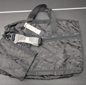 LeSportsac Duffel camouflage Bag With Shoulder Strap and Packing Cube